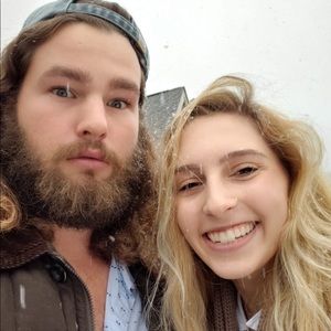 Meet your Posher, Kaitlin